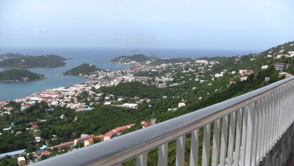 Charlotte Amalie Udsigt fra Mountain Top Havneview 2007
