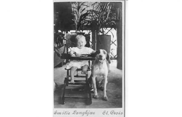 Grethe Hagemann med hund