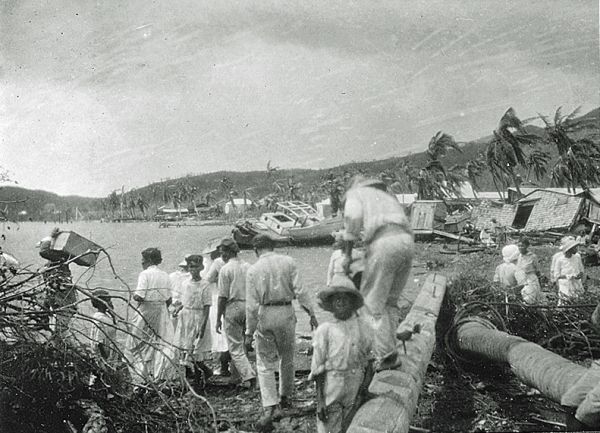 Orkanen 1916   Oprydning i Charlotte Amalie 01