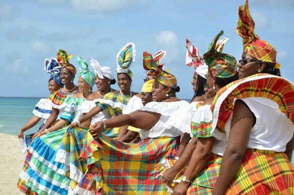 Presse   We Deh Yah Cultural Dancers fra St.  Croix